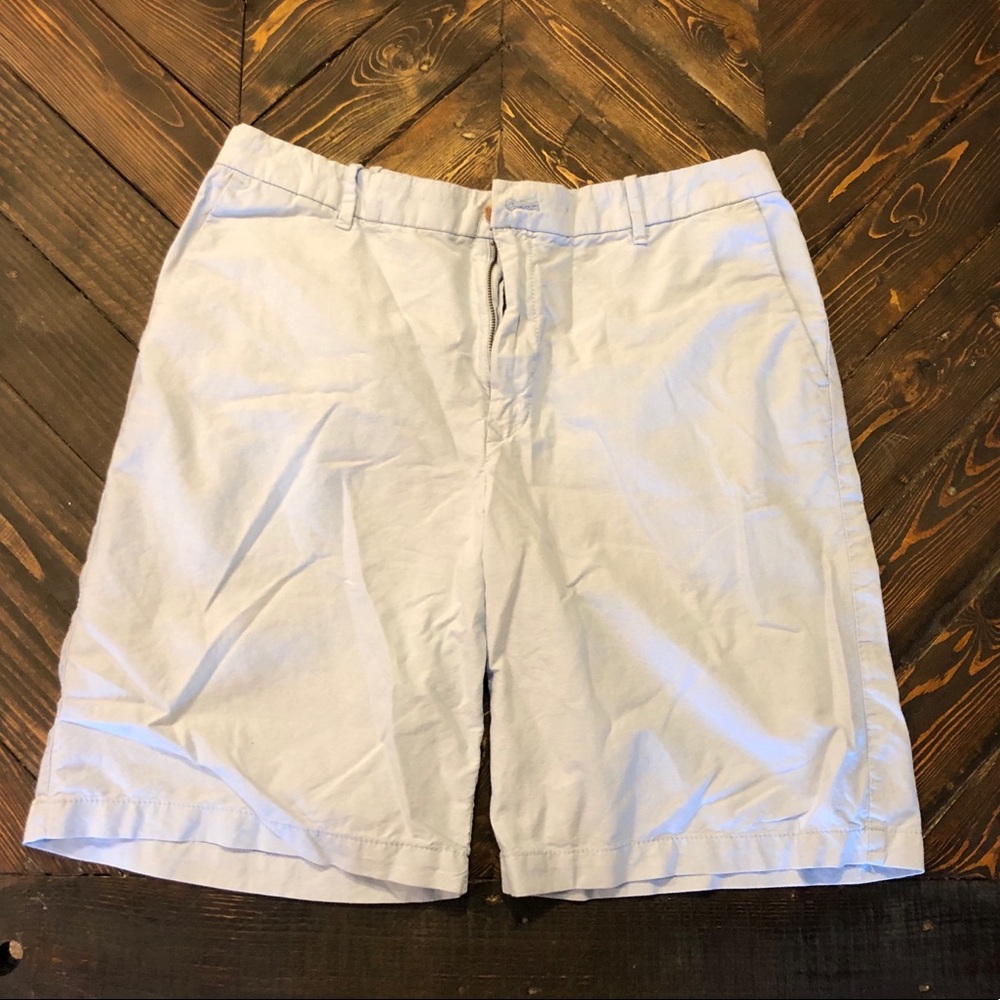 Light Chambray Izod Shorts 36